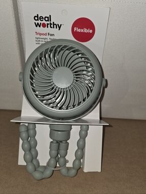 Deal Worthy Flexible Tripod Fan in Sage Green